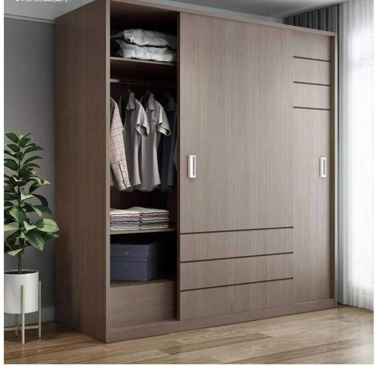 Tu-Quan-Ao-Canh-Truot